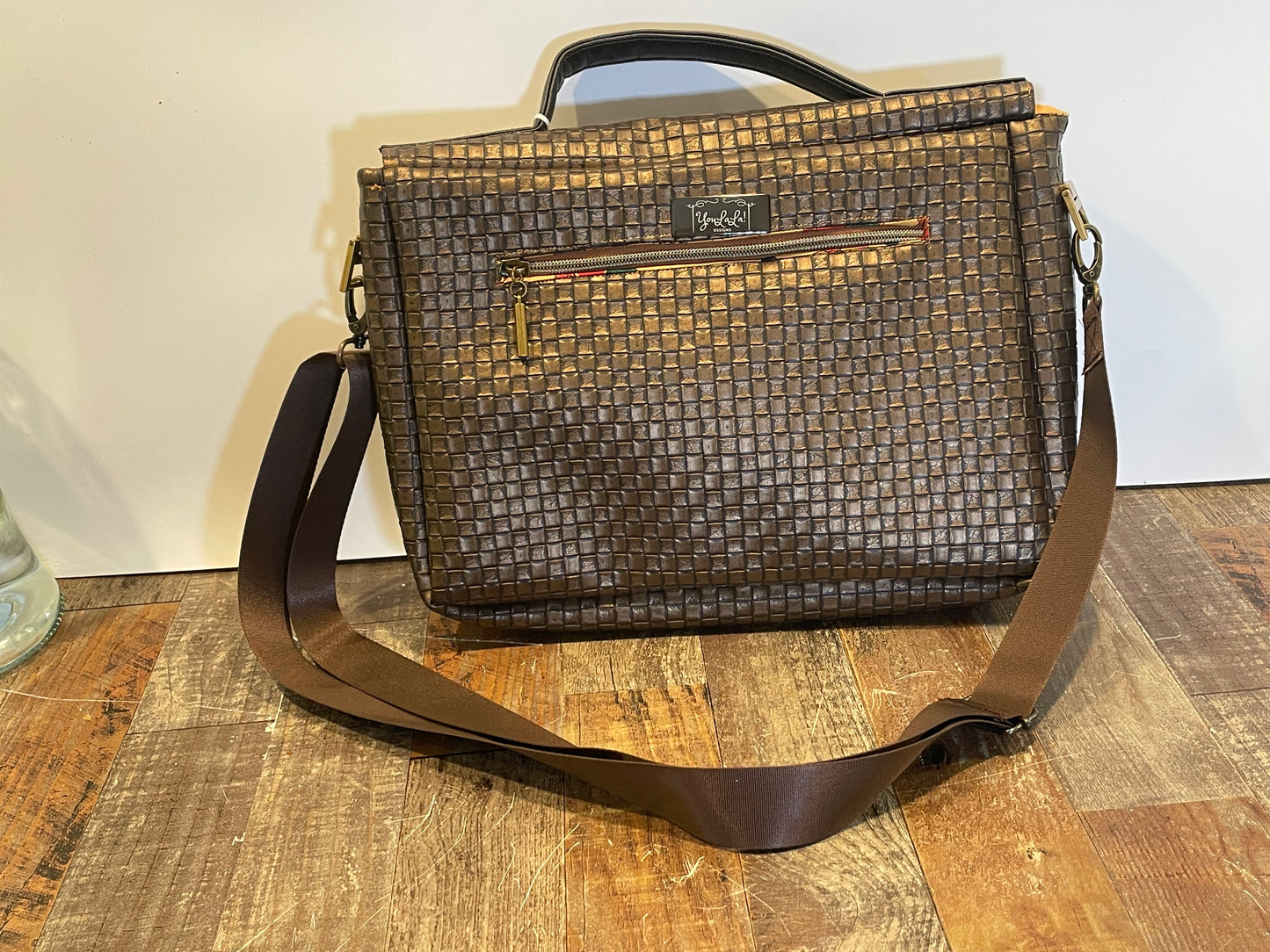 Bronzed Ink Messenger