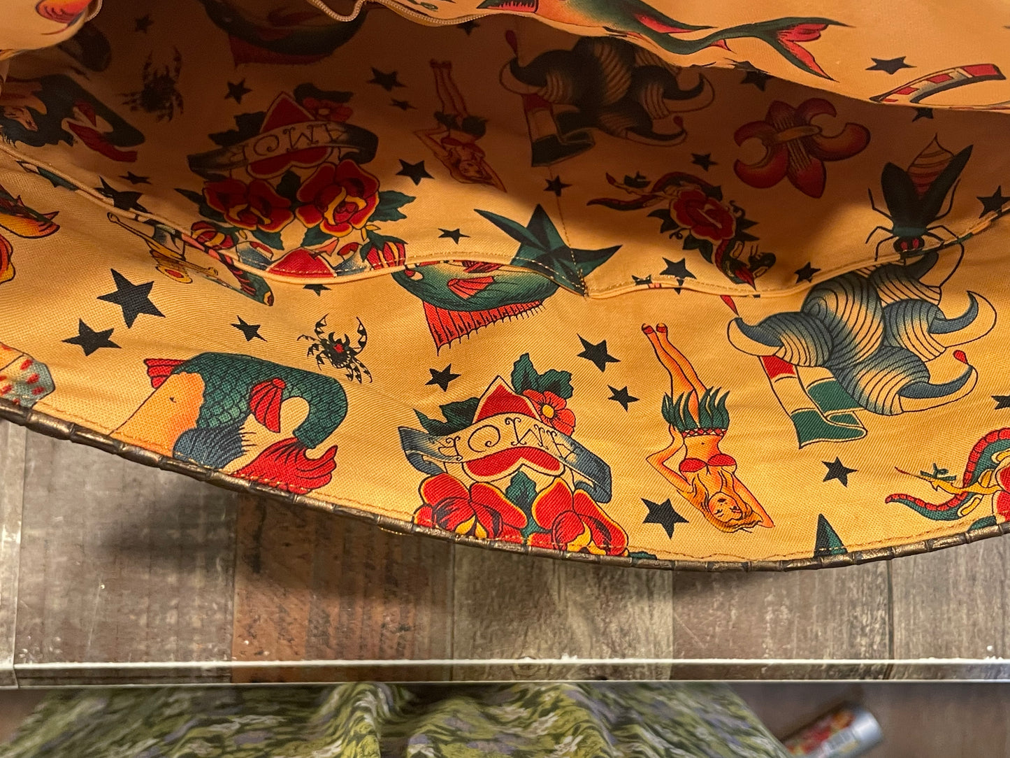 Bronzed Ink Messenger